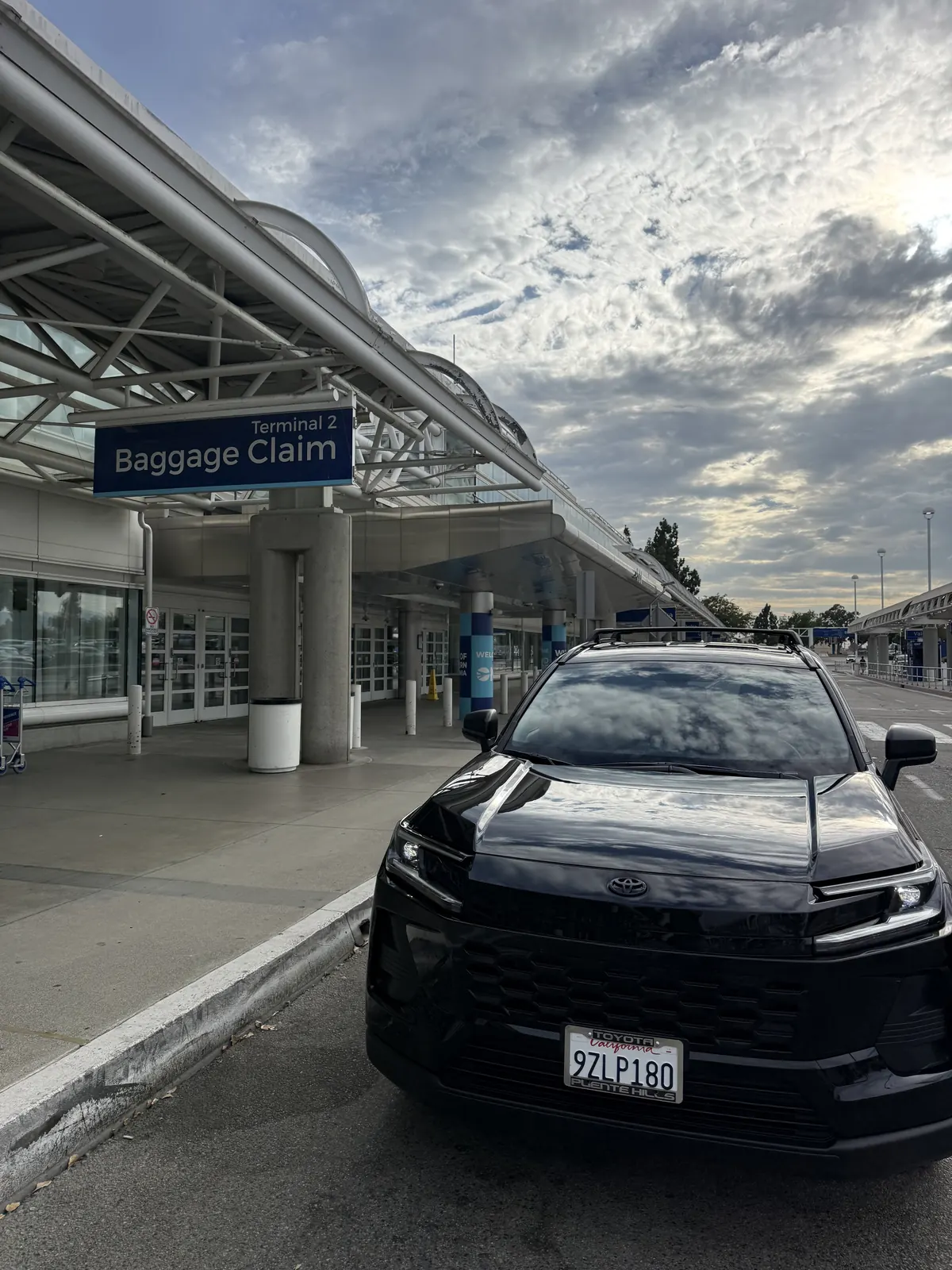 Jason's Toyota RAV4 ready for an airport pickup